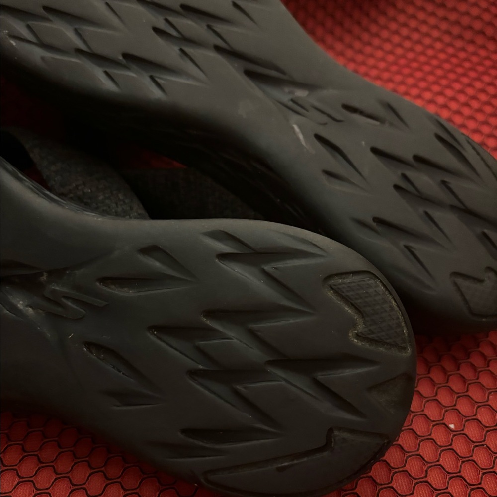 Sketchers GOGA/Max sandals